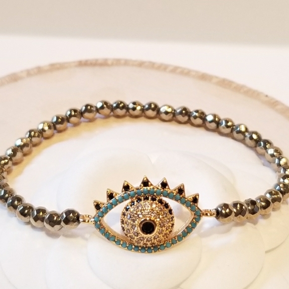 NEW Evil Eye Good Luck and Protection Bracelet - Picture 4 of 5